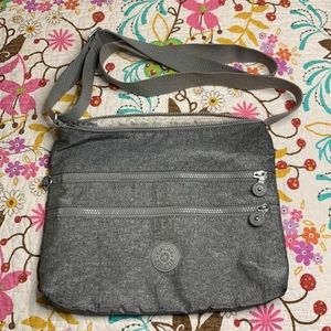 Kipling purse in silver glimmer